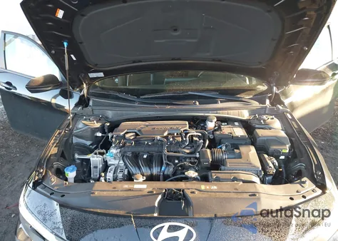 2025 Hyundai Elantra Sel Sport z USA, uszkodzony, nr VIN KMHLM4DG1SU054401